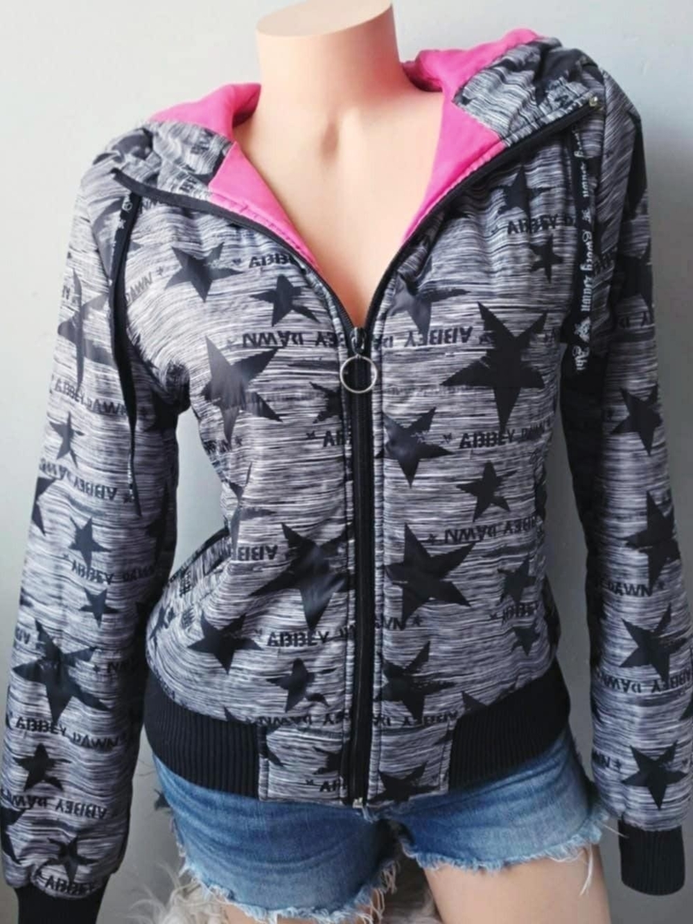2000s y2k Abbey Dawn by Avril Lavigne grey puffer jacket